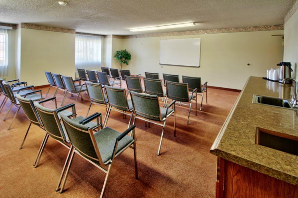 Western Skies Inn & Suites Los Lunas Εξωτερικό φωτογραφία